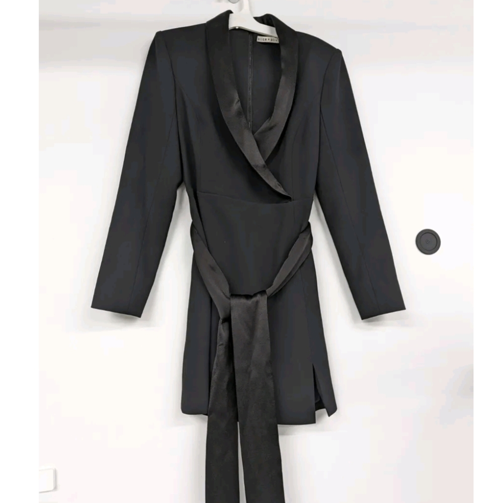 Alice And Olivia Mona Tuxedo Mini Dress Size 4 Black